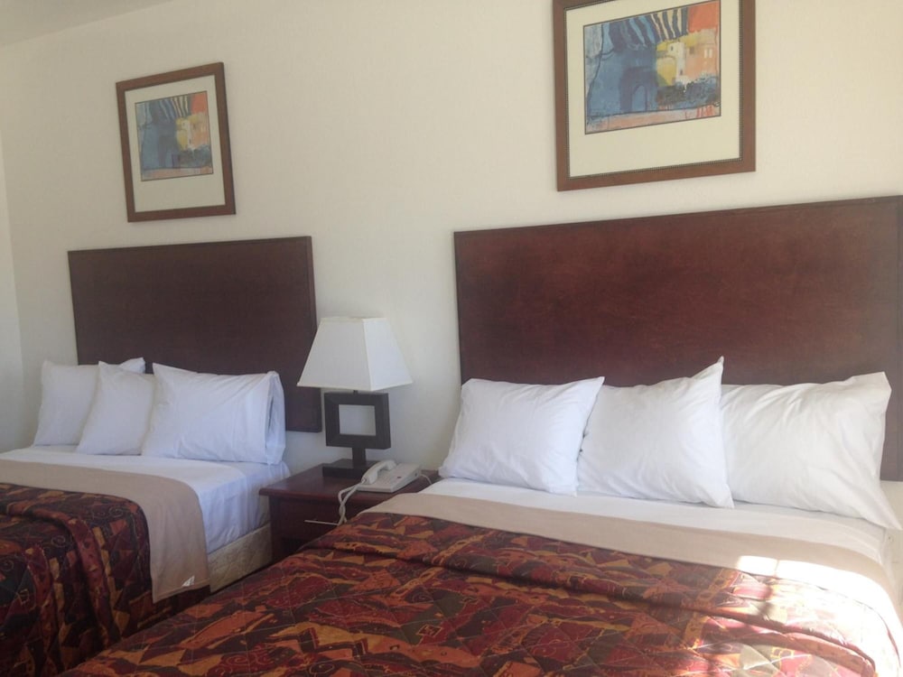 America Inn Suites 19/45