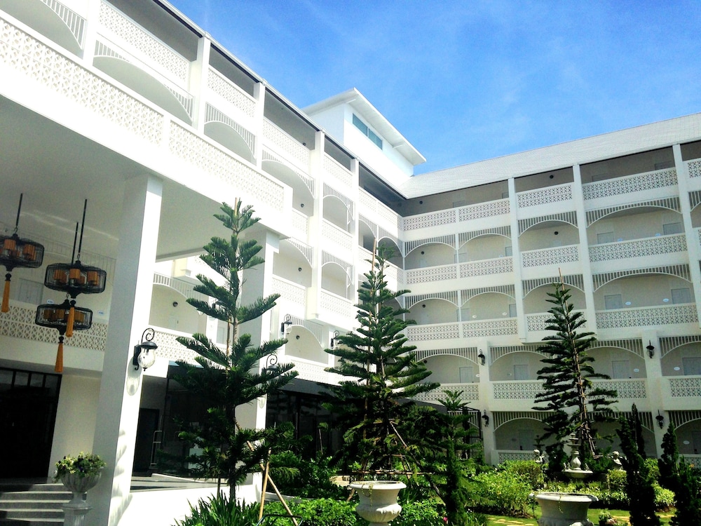 Koranaree Courtyard Boutique Hotel 4/39