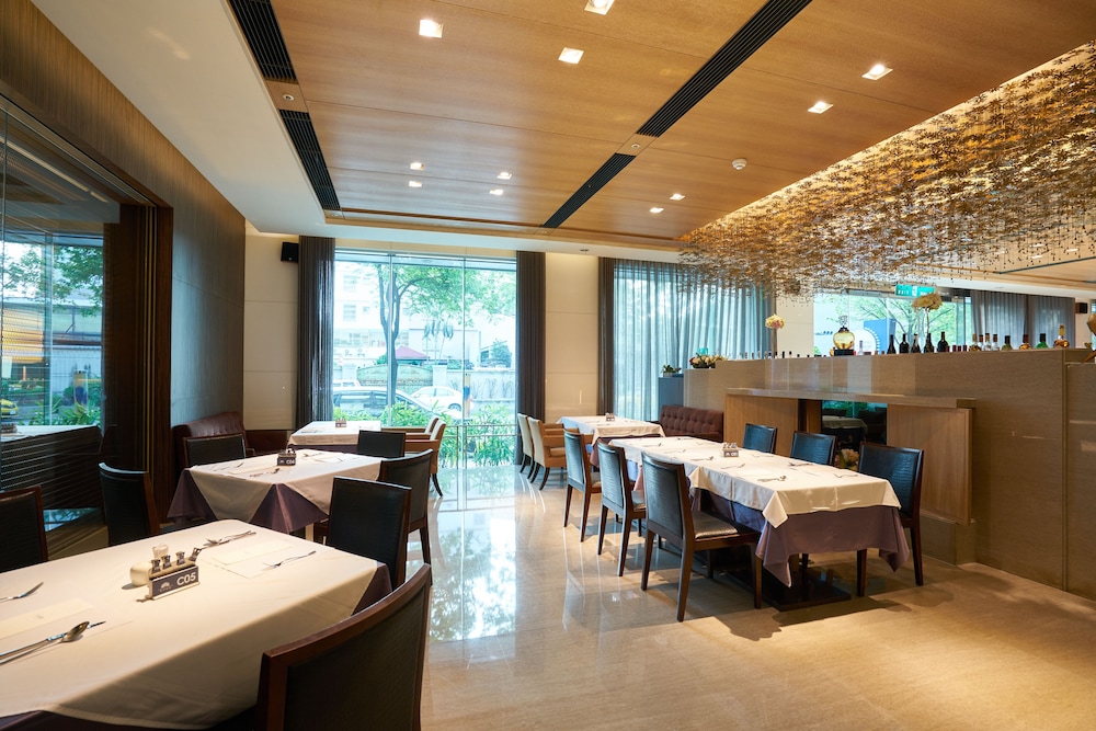 Taipung Suites 55/62