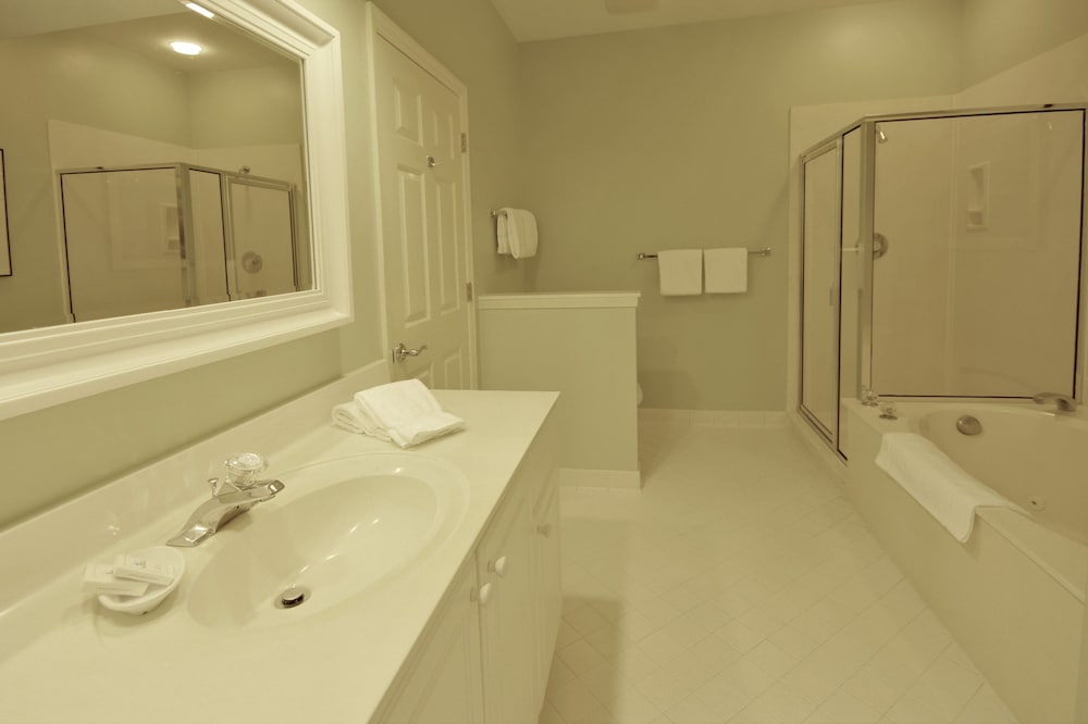 Shipyard Resort by Spinnaker Resorts 43/47