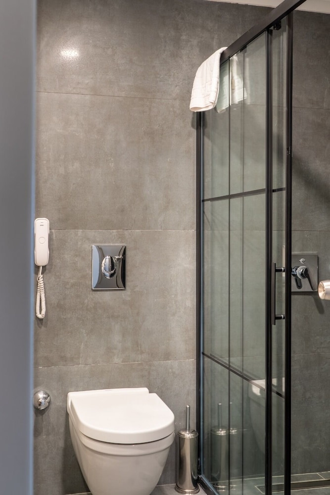 Side Square Hotel - Adults Only 37/40