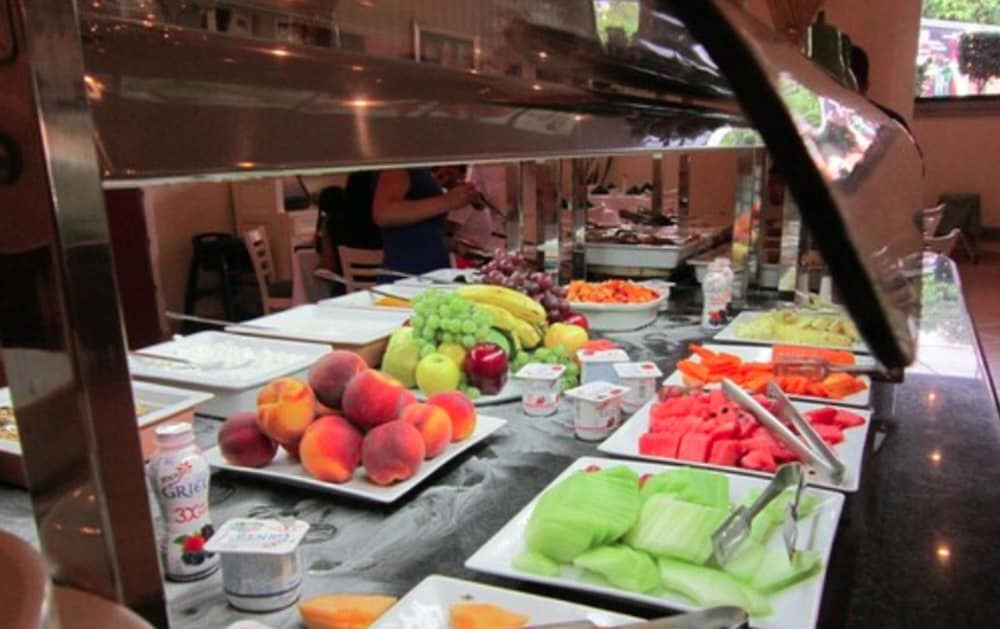 Excelaris Grand Resort Conventions & Spa 56/71