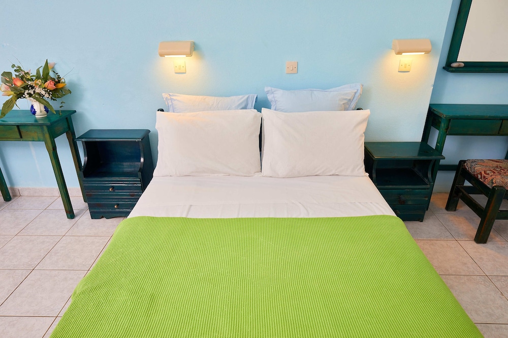 HOTEL GLAROS DIAFANI 18/50
