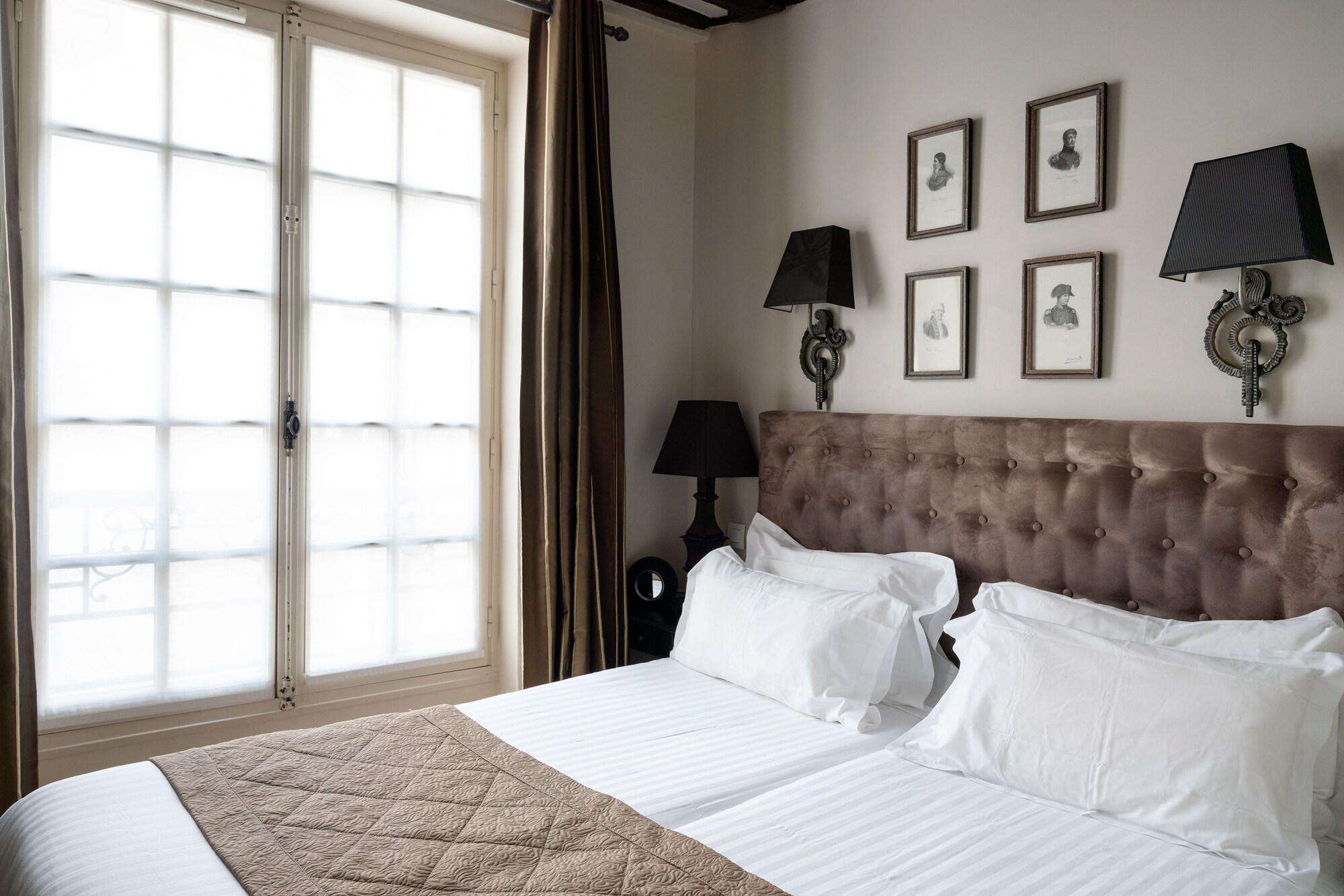STANDARD, DOUBLE OR TWIN BED