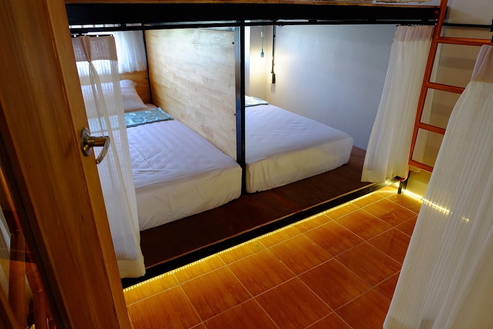 Sleep Owl Hostel 14/37