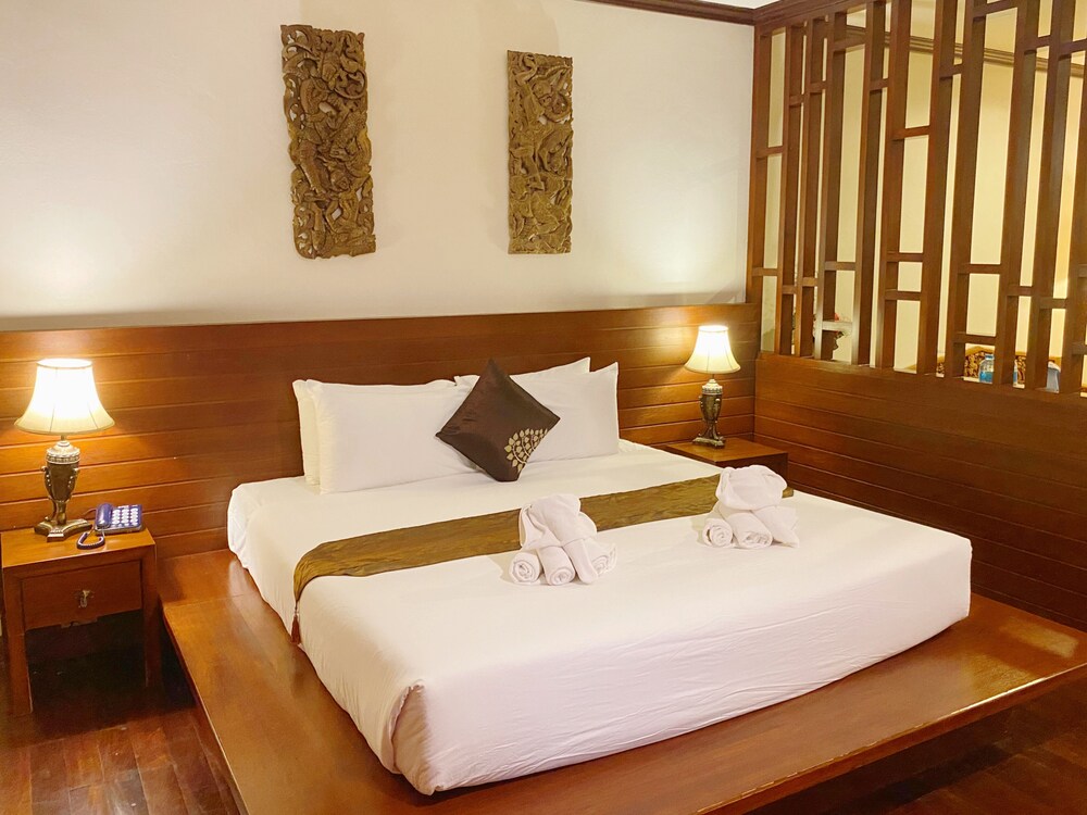 Arawan Riverside Hotel 27/65