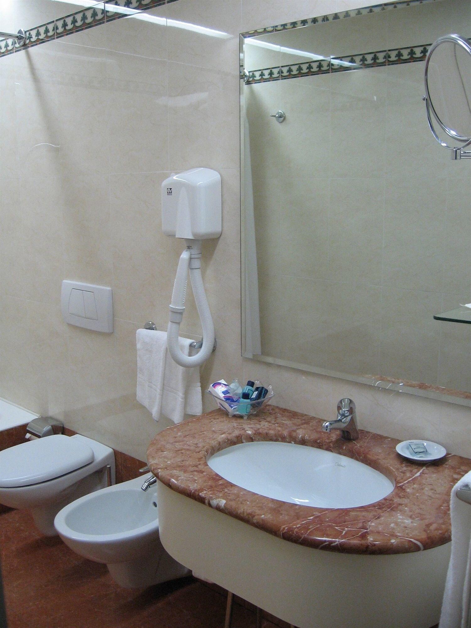 Hotel Melas 49/50