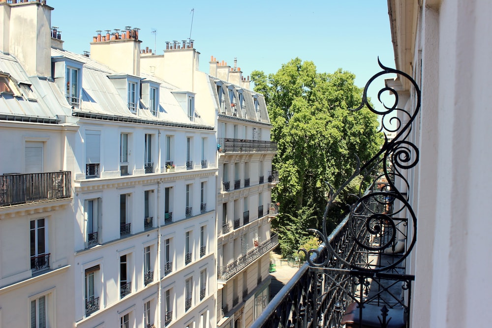 Hotel Du Chemin Vert 4/46
