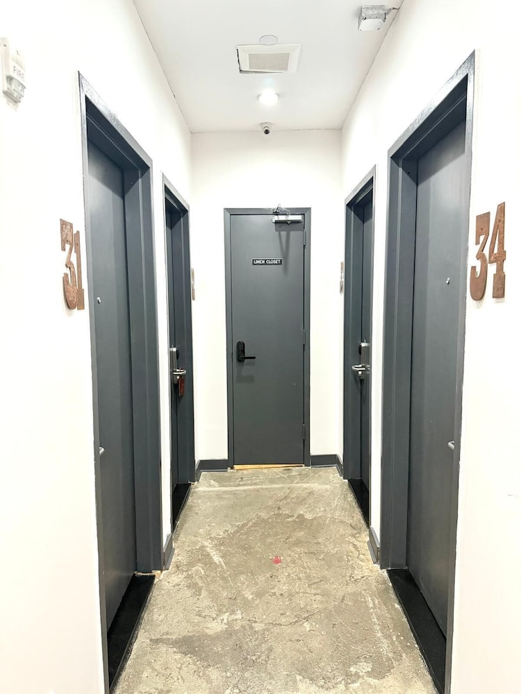 Tribeca Hotel FiDi 30/36
