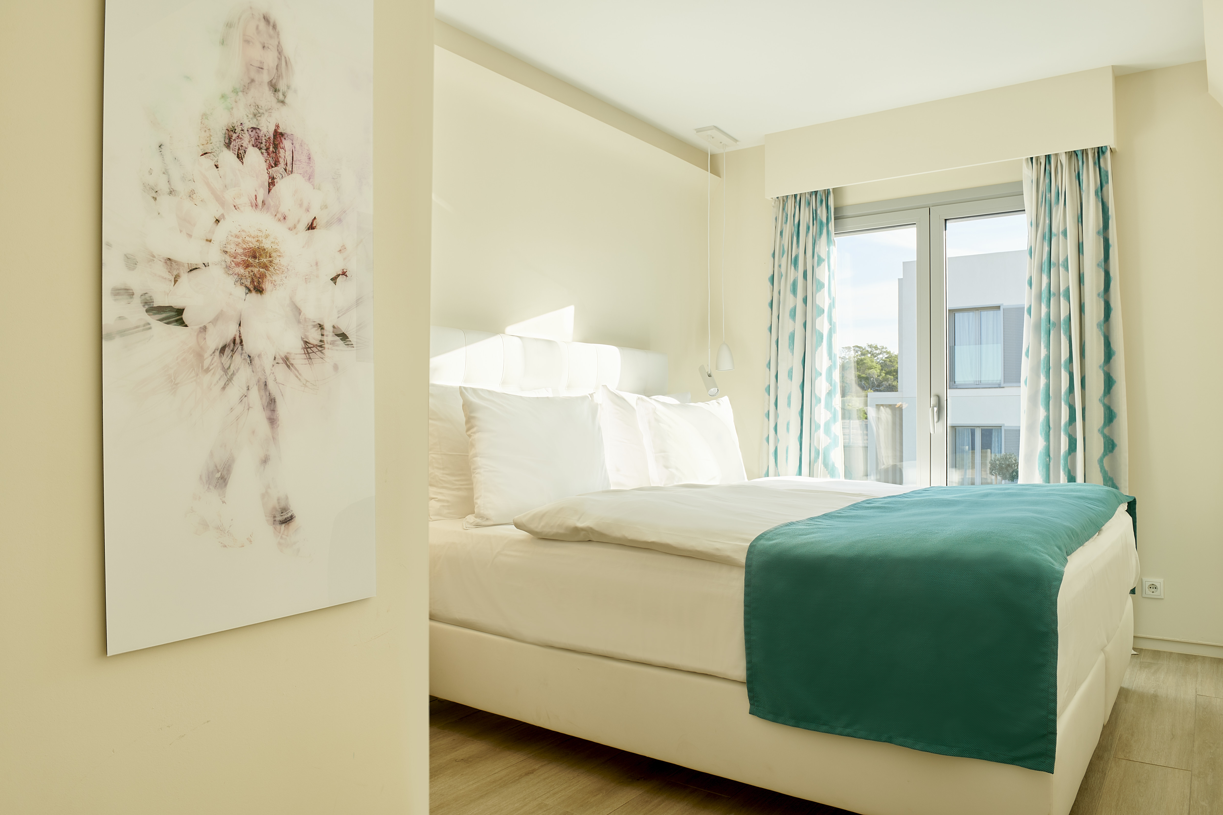 Resort, Suite