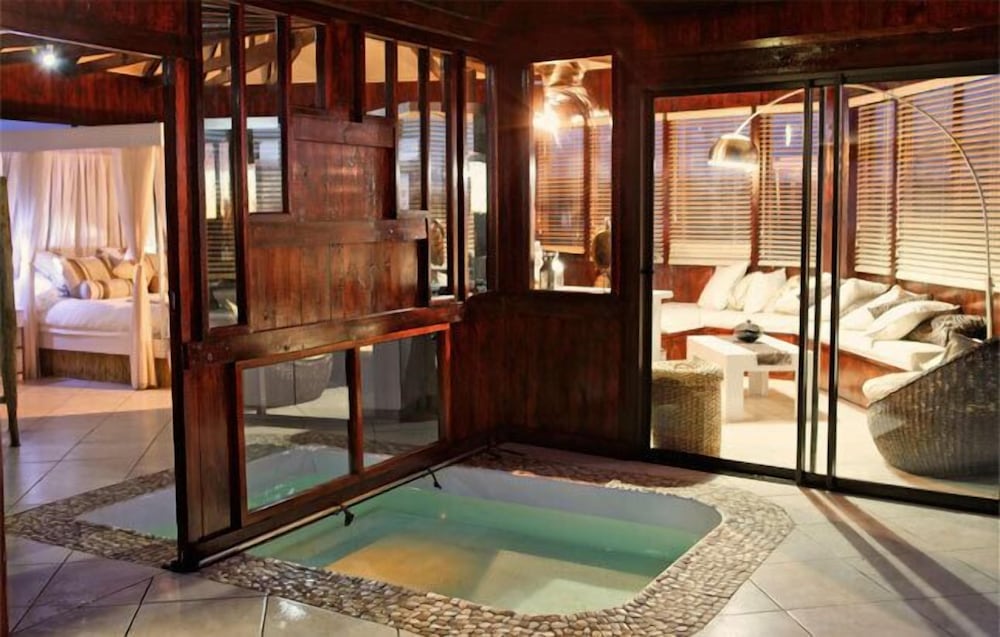 VINGERKLIP LODGE(T) 10/50