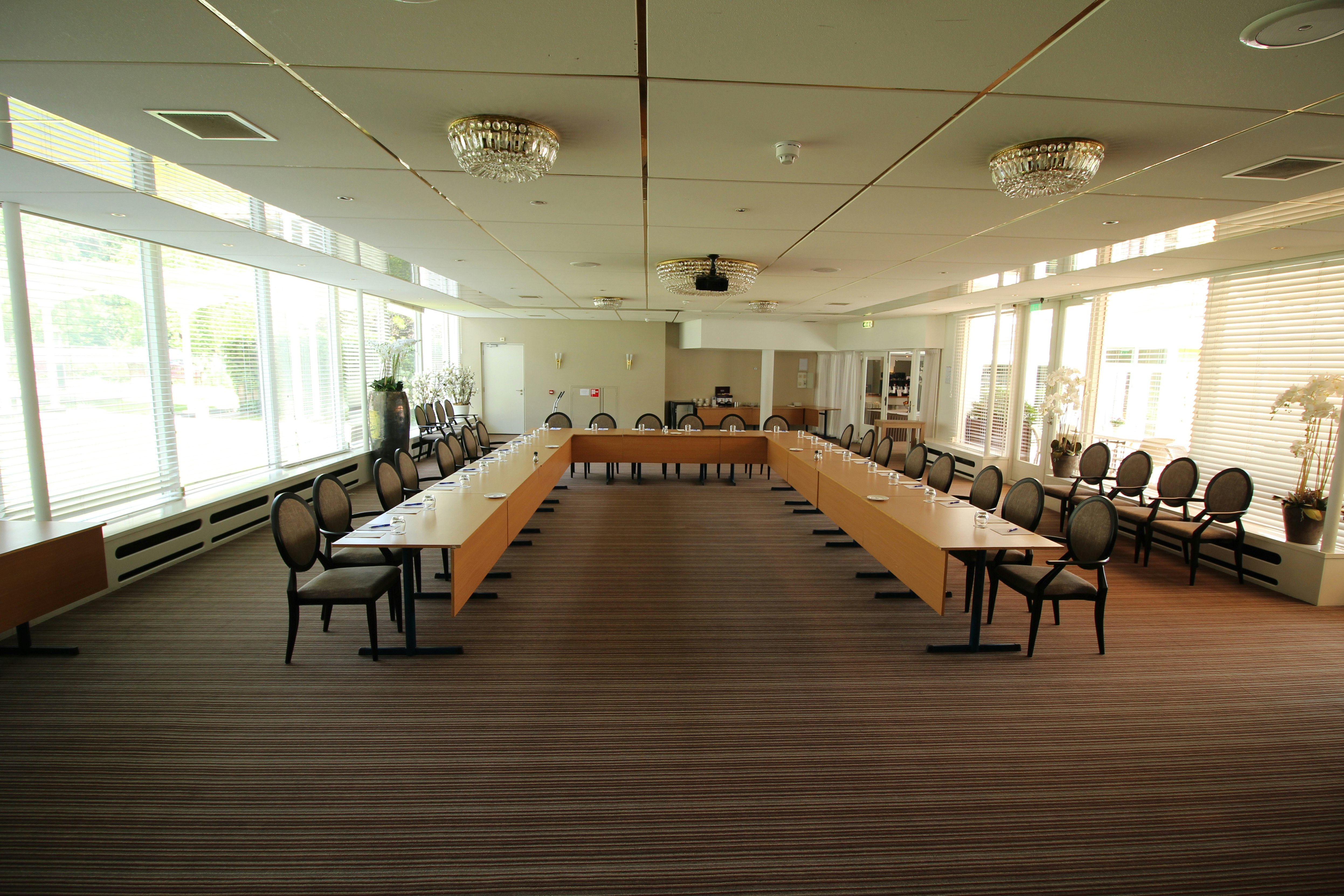Fletcher Hotel-Restaurant De Witte Raaf 24/46