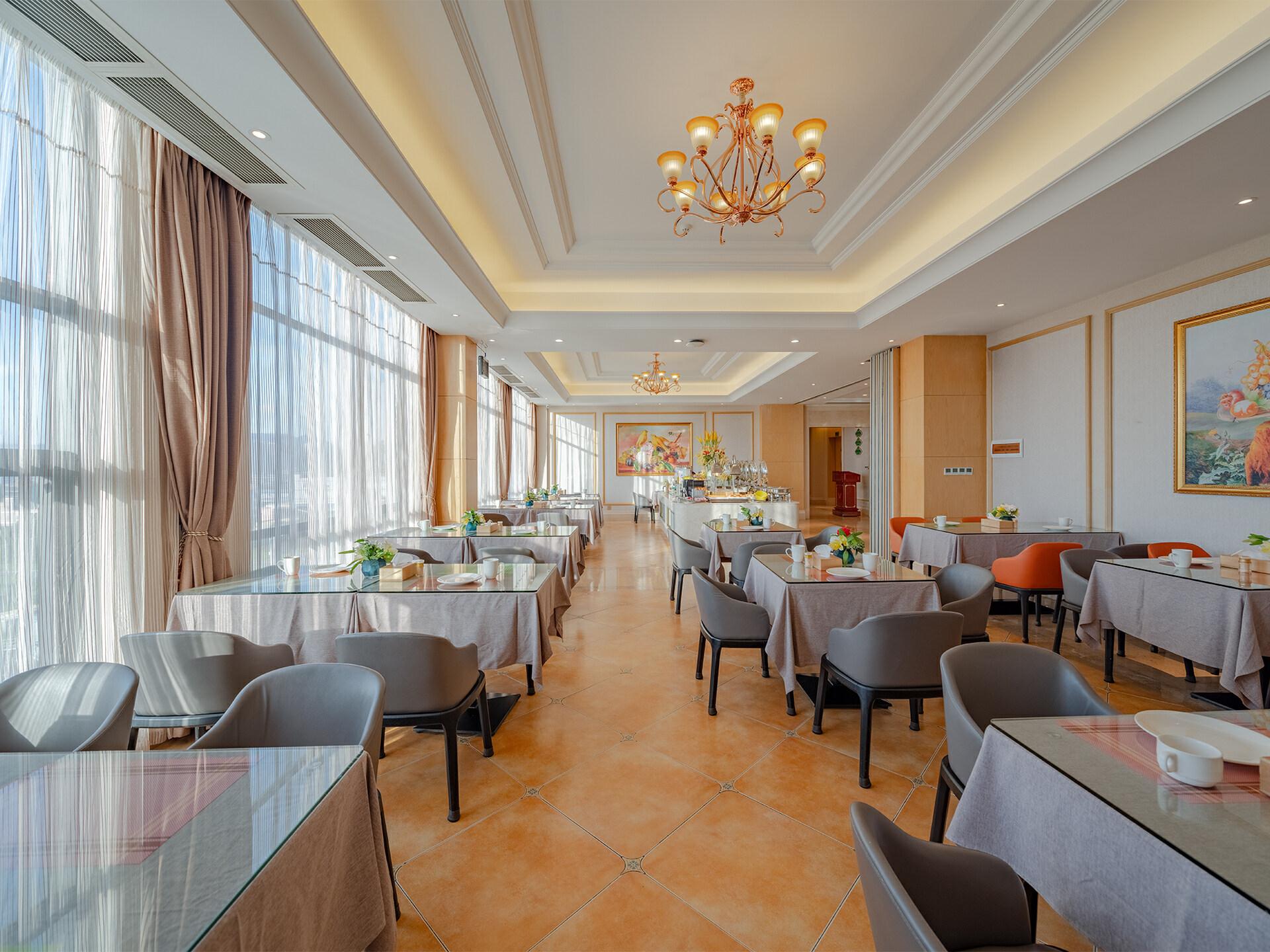 Vienna International Hotel (Dongguan Qingxi Center) 15/20