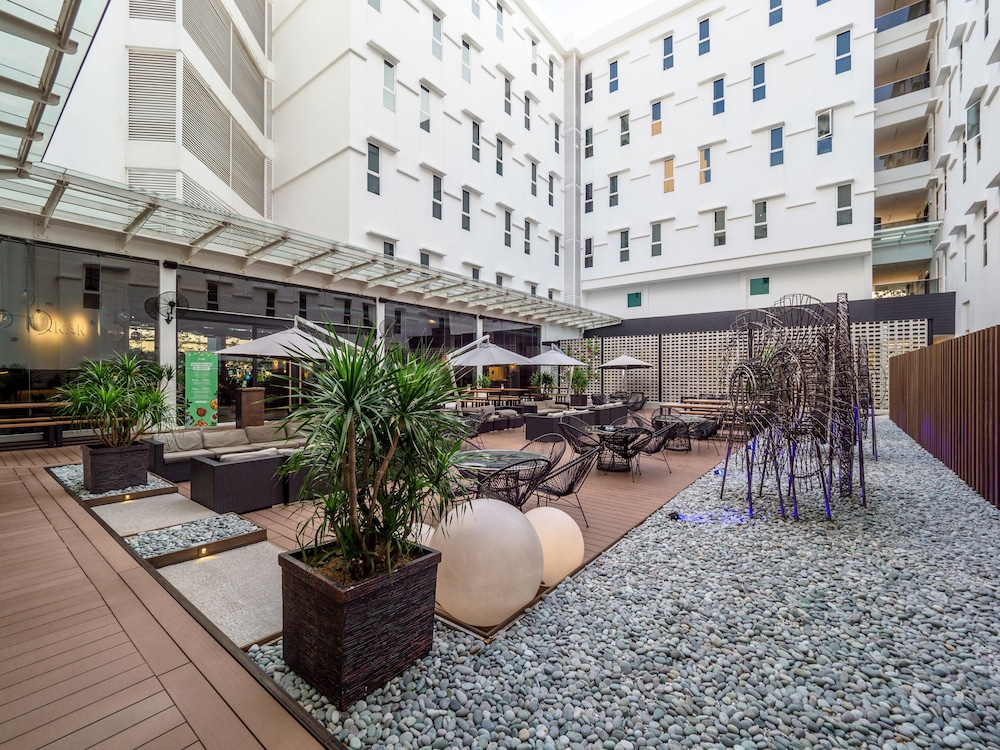 Tune Hotel Klia2 42/61