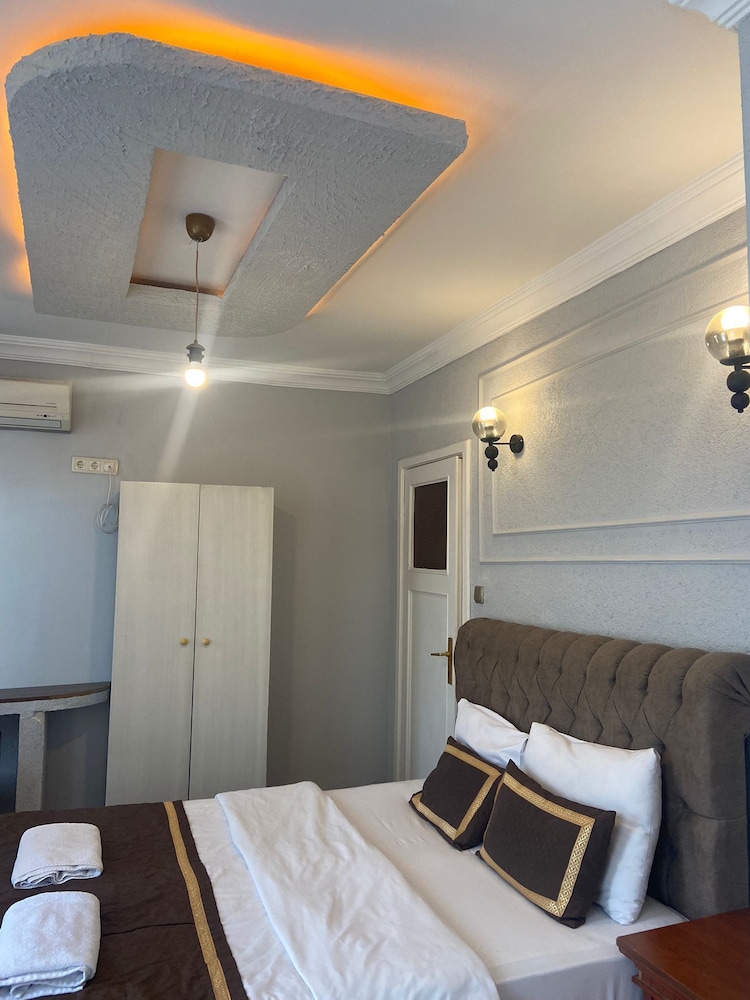 Apartment, 1 Single and 2 Double Beds, Annex، Berce Hotel 8/10