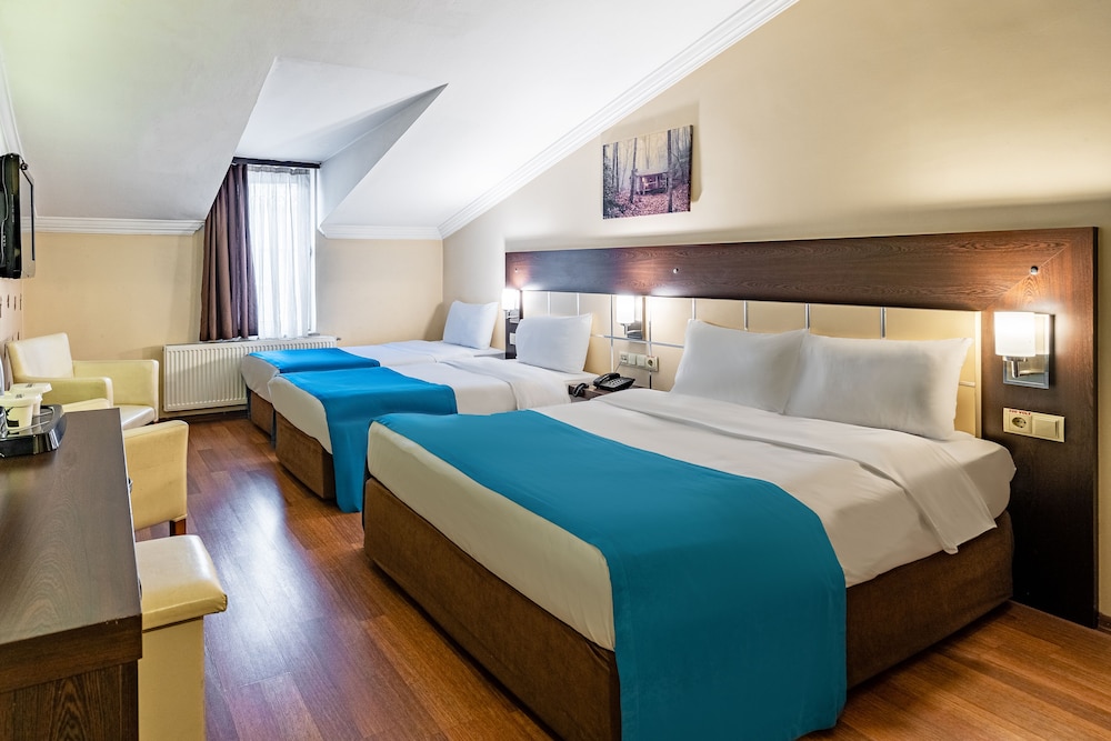 Hotel Buyuk Velic 35/76