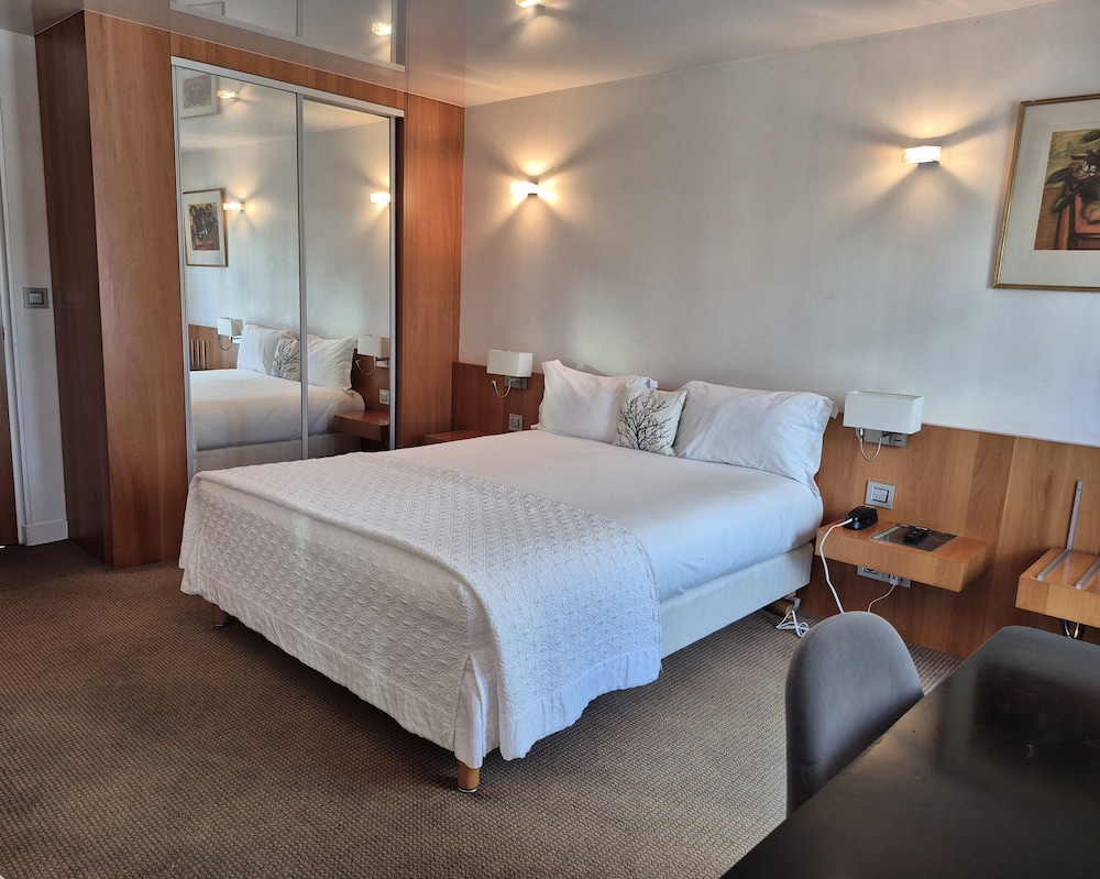 Hotel Alison 17/48