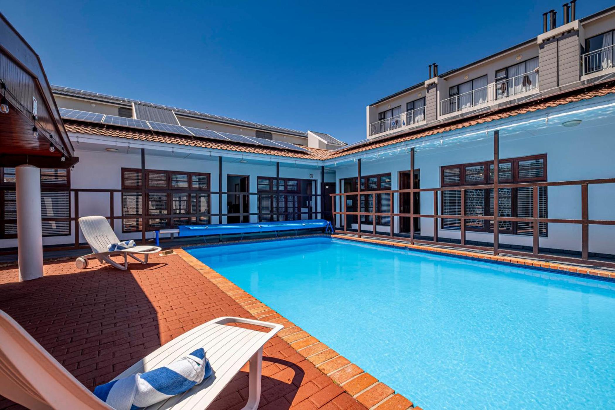5 Third Avenue Guest House 27/28