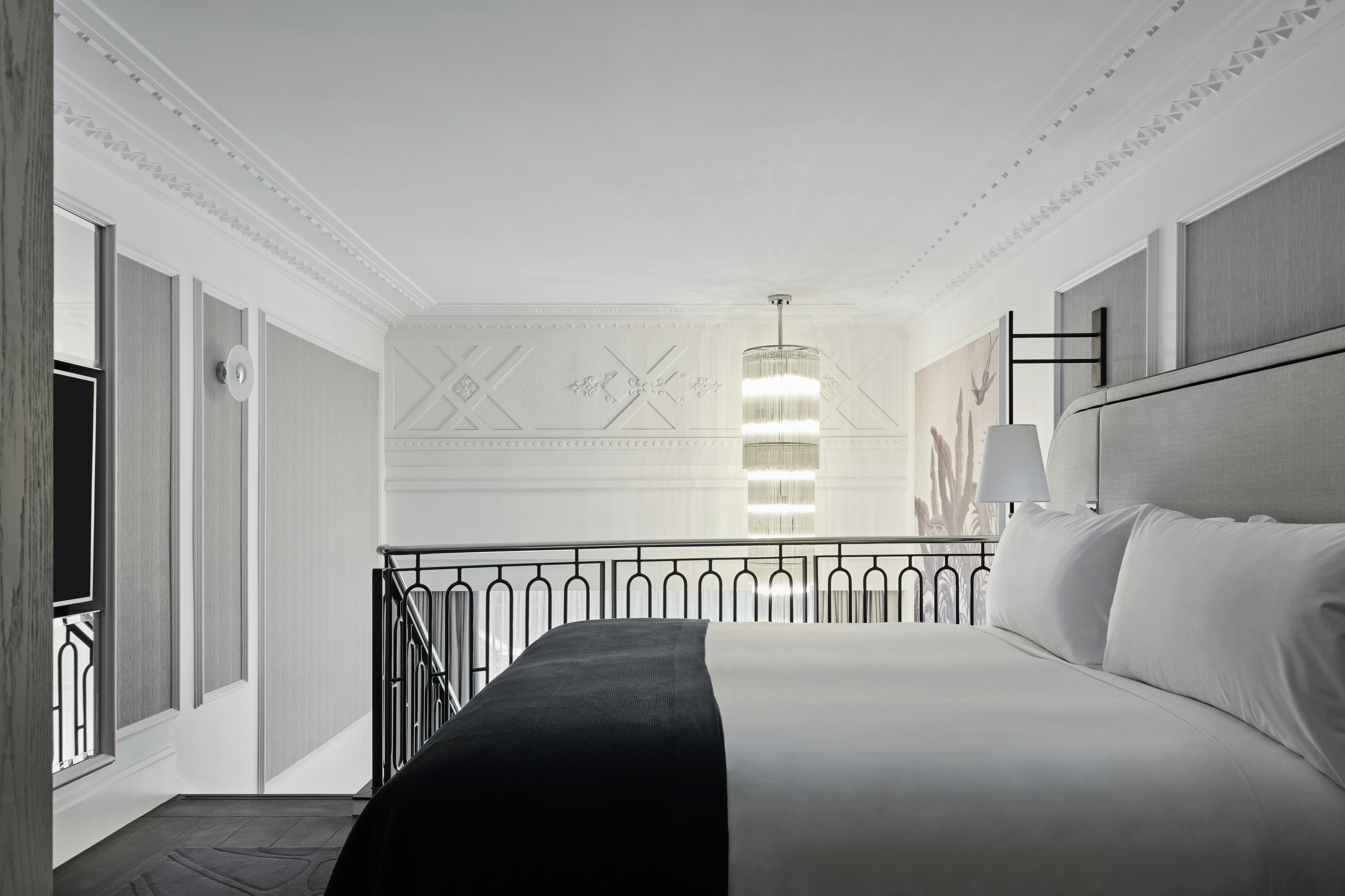 Loft, Suite