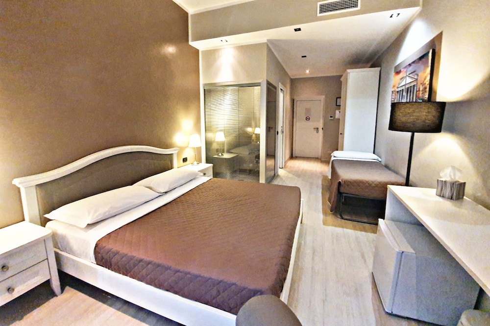 Fabio Massimo Guest House 13/50