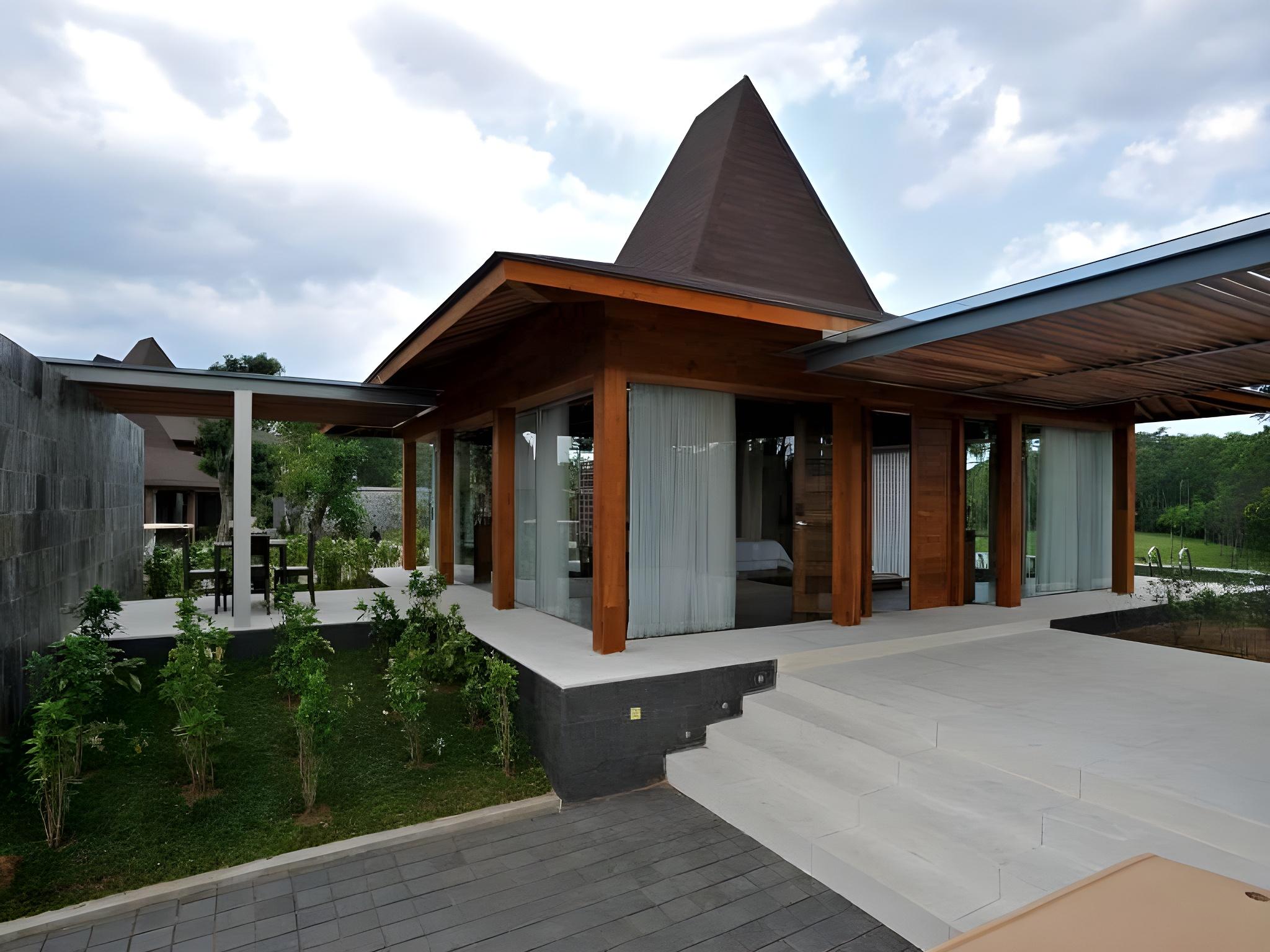 Djoglo Luxury Bungalow 38/44