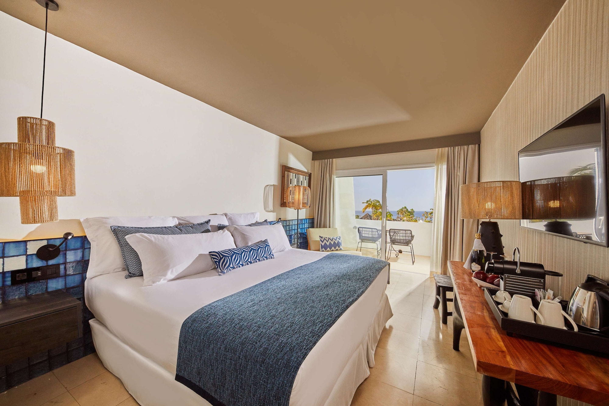 PREFERRED CLUB, SINGLE, DOUBLE BED, OCEAN VIEW
