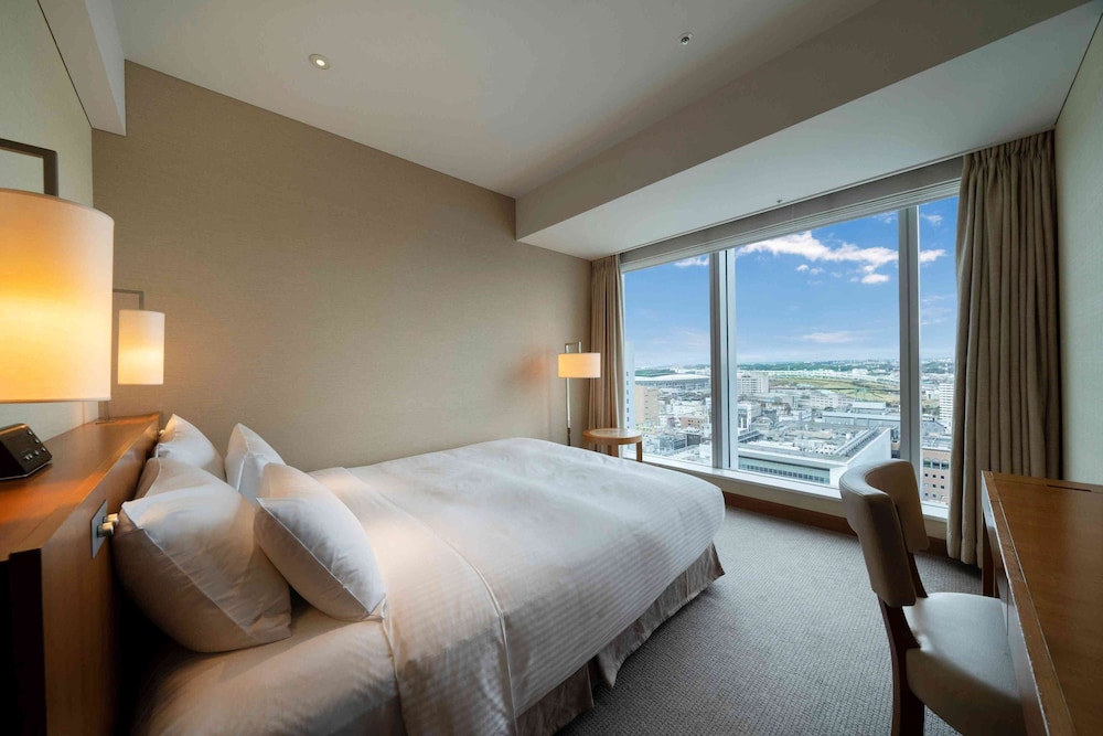 SUPERIOR, QUEEN BED
