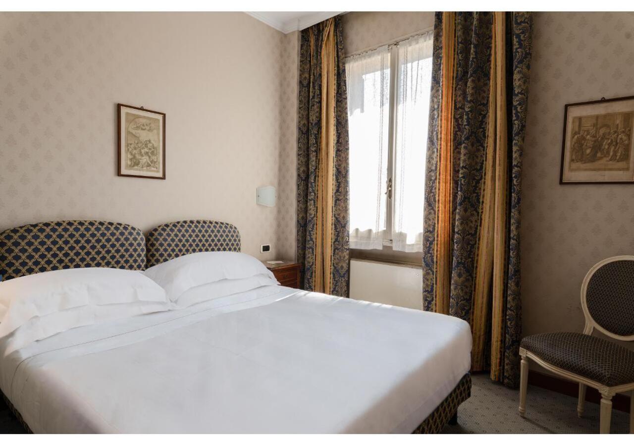 غرفة بسرير مزدوج، Phi Hotel Canalgrande 2/9