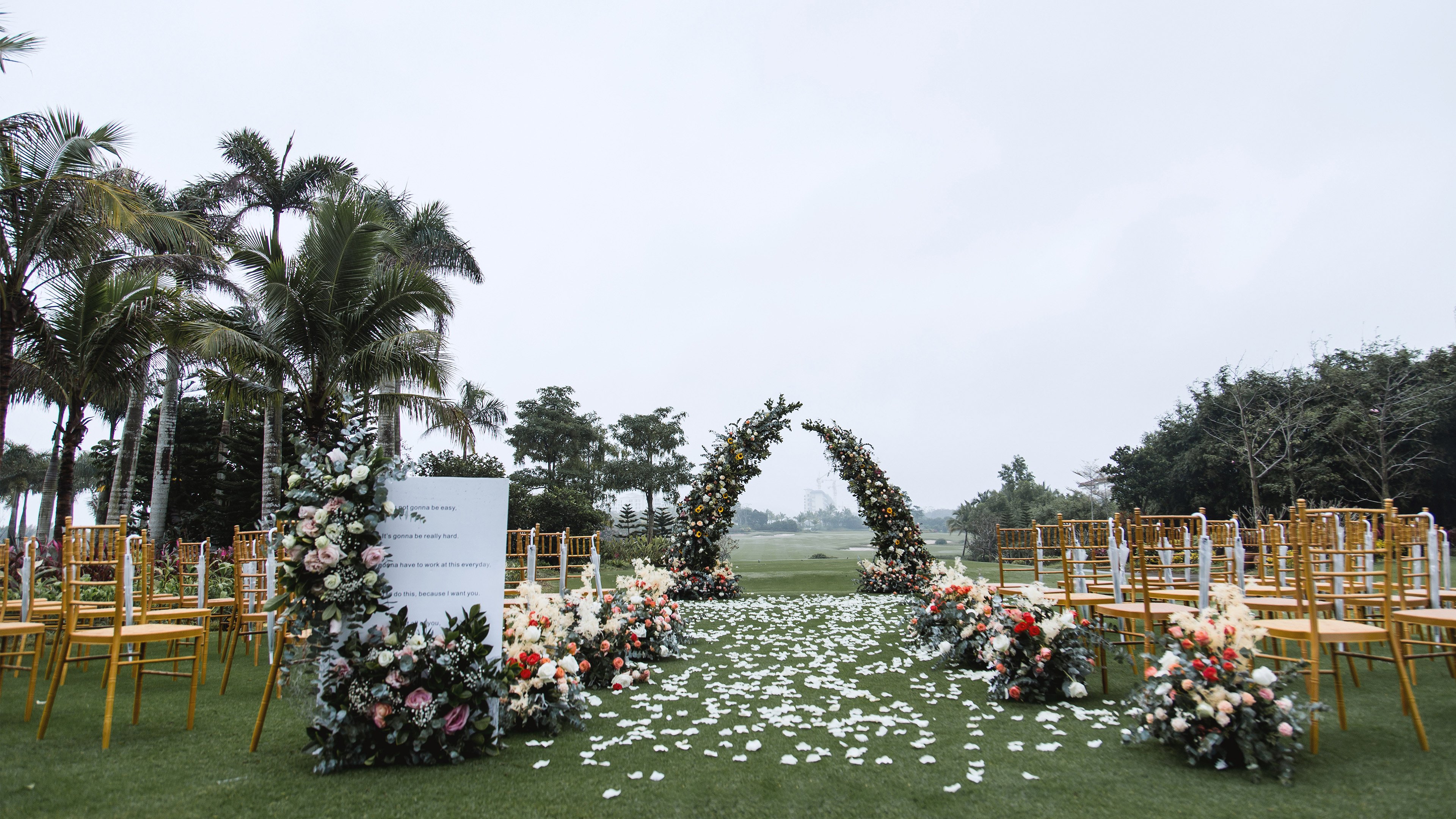 Holiday Inn Resort Qionghai Guantang 35/50