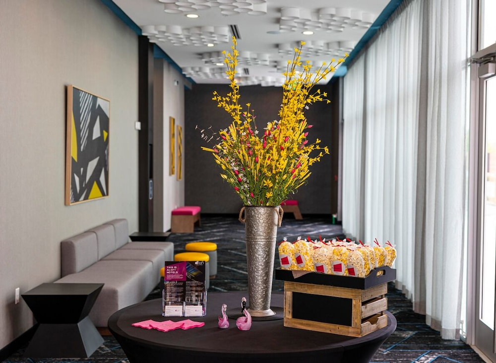 Aloft Dallas DFW Airport Grapevine 9/27