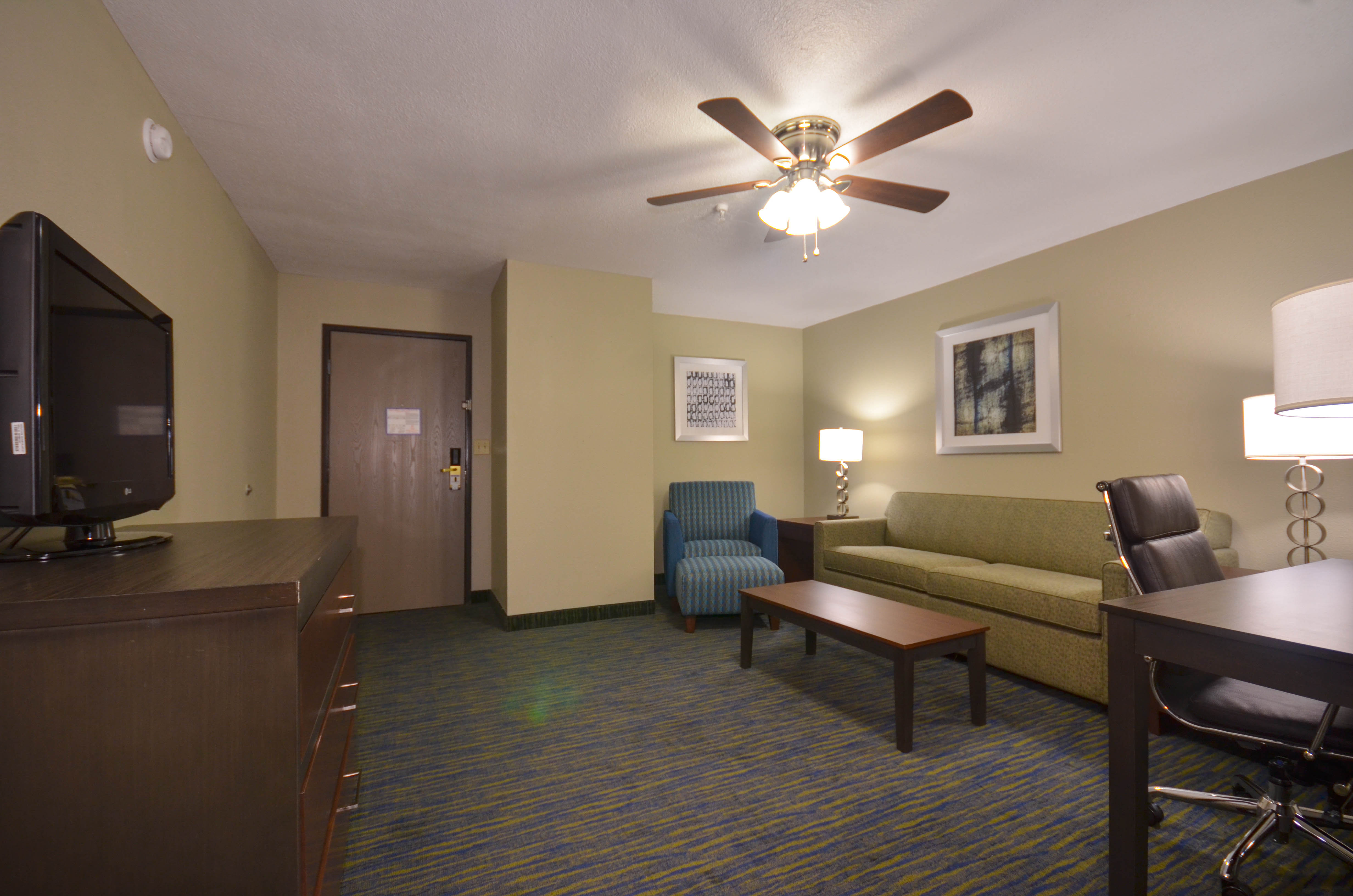 Holiday Inn Express Hotel And Suites Fayetteville Univ of Arkansas Area 24/30
