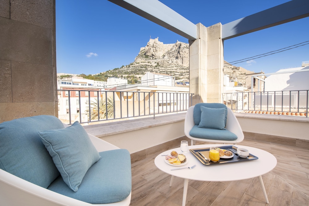 Odyssey Rooms Alicante 33/50