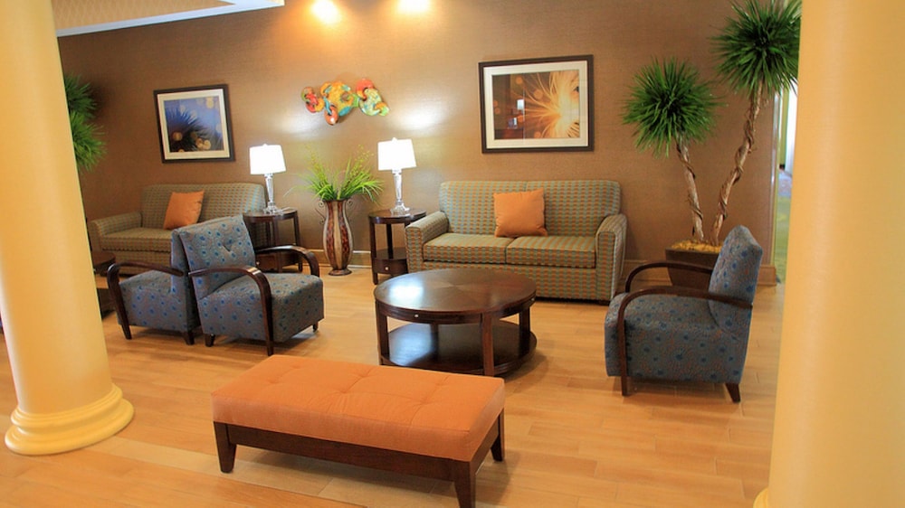 Holiday Inn Express Hotel Suites Bossier City Northeast 27/32
