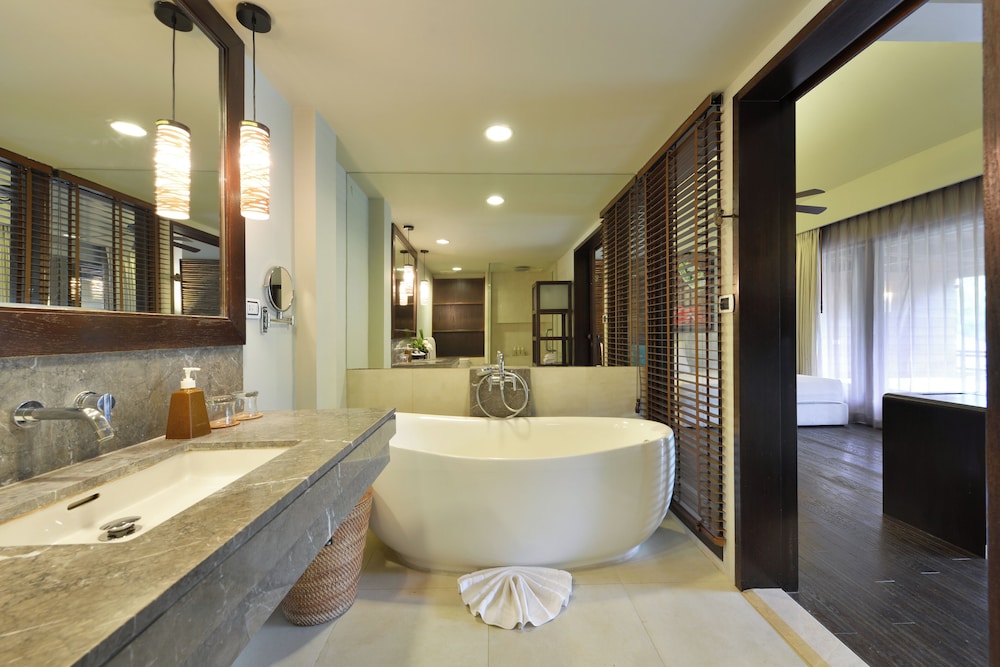 Twin Lotus Resort and Spa - Adults Only 181/181