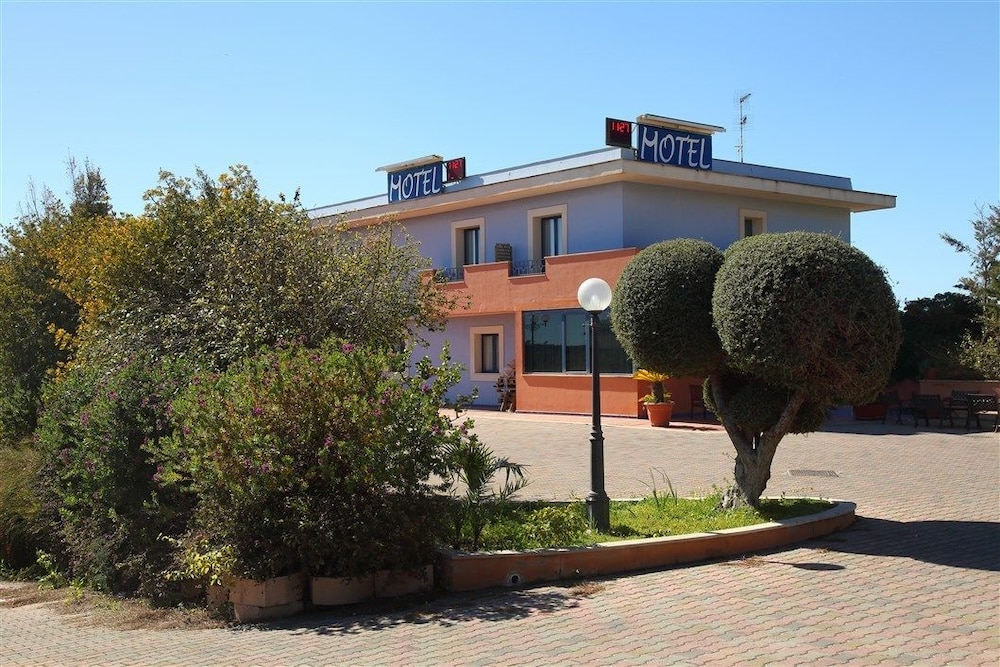 Hotel Nautico Pozzallo 10/68