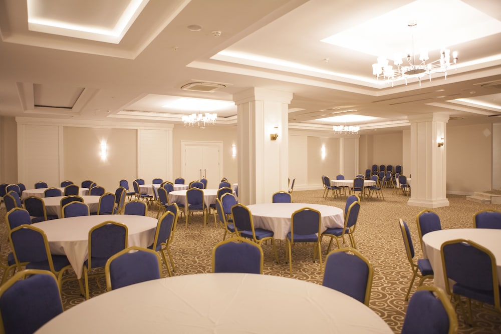 Diamond Elite Hotel and Spa - Adults Only 16 Plus 42/50