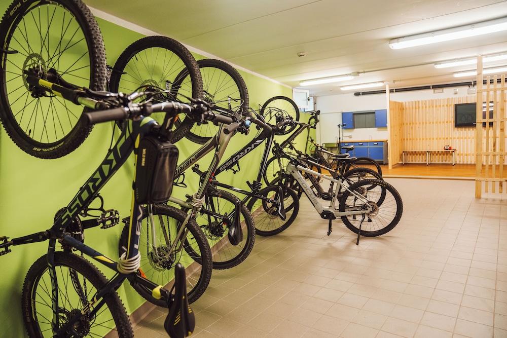 Mod 05 Bike Hotel 39/61