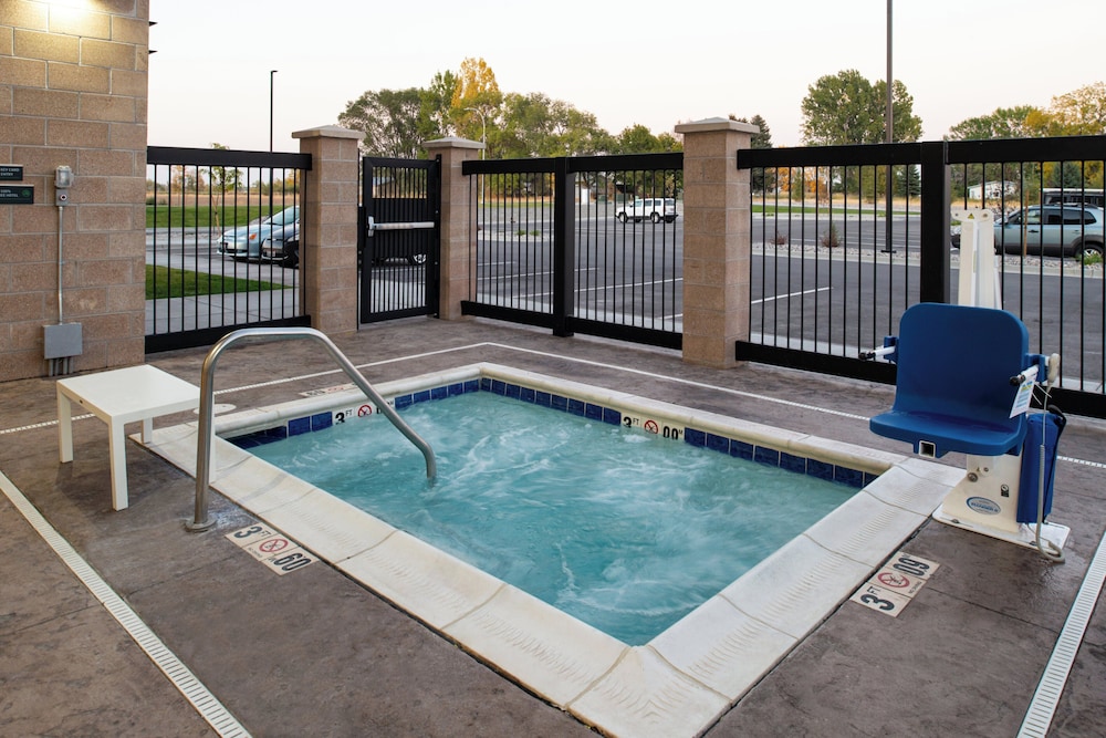 Holiday Inn Suites Idaho Falls 48/75