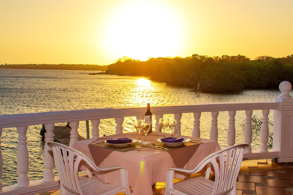 Hotel Cocoliso Island Resort 61/75