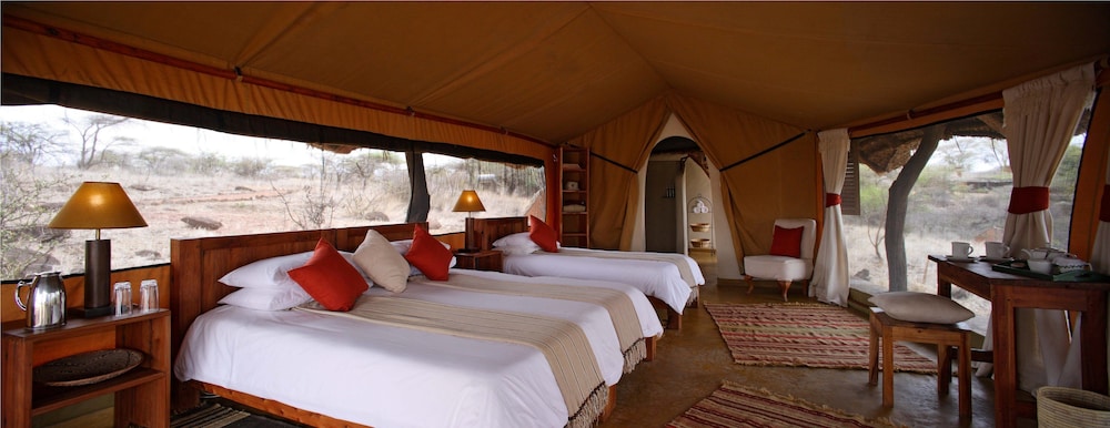 Lewa Safari Camp 1/50
