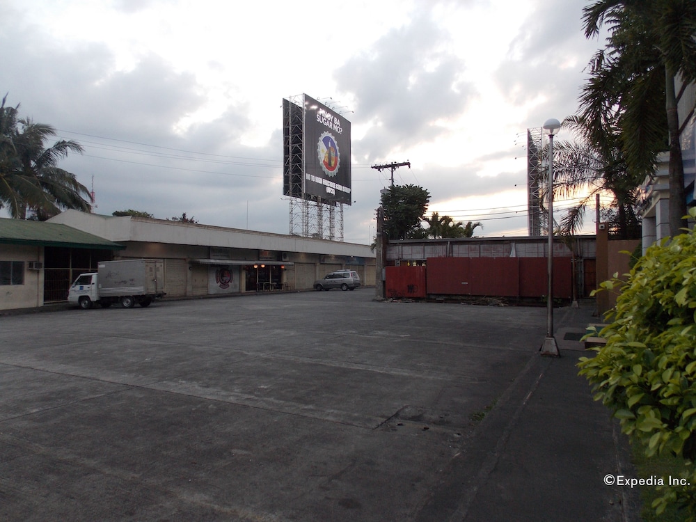 MO2 Westown Hotel Bacolod - Mandalagan 44/50
