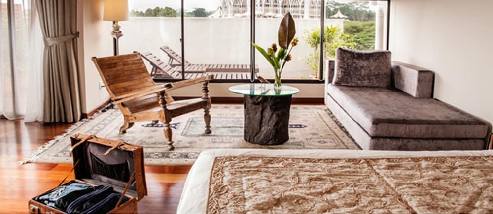 The Ranee Boutique Suites 49/74