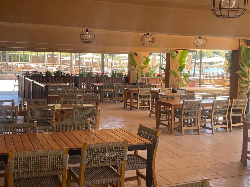 Aegeon Beach Hotel 28/50