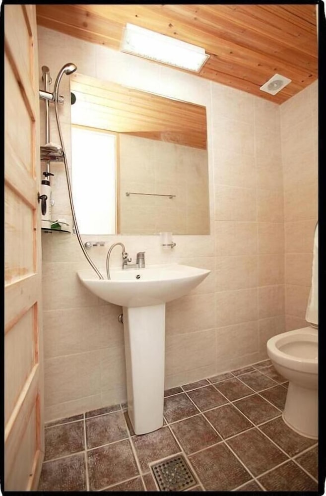 Dowon Guesthouse 30/32
