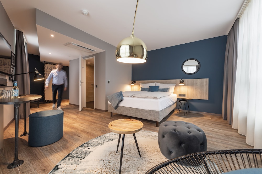 Harbr. Hotel Heilbronn 5/54