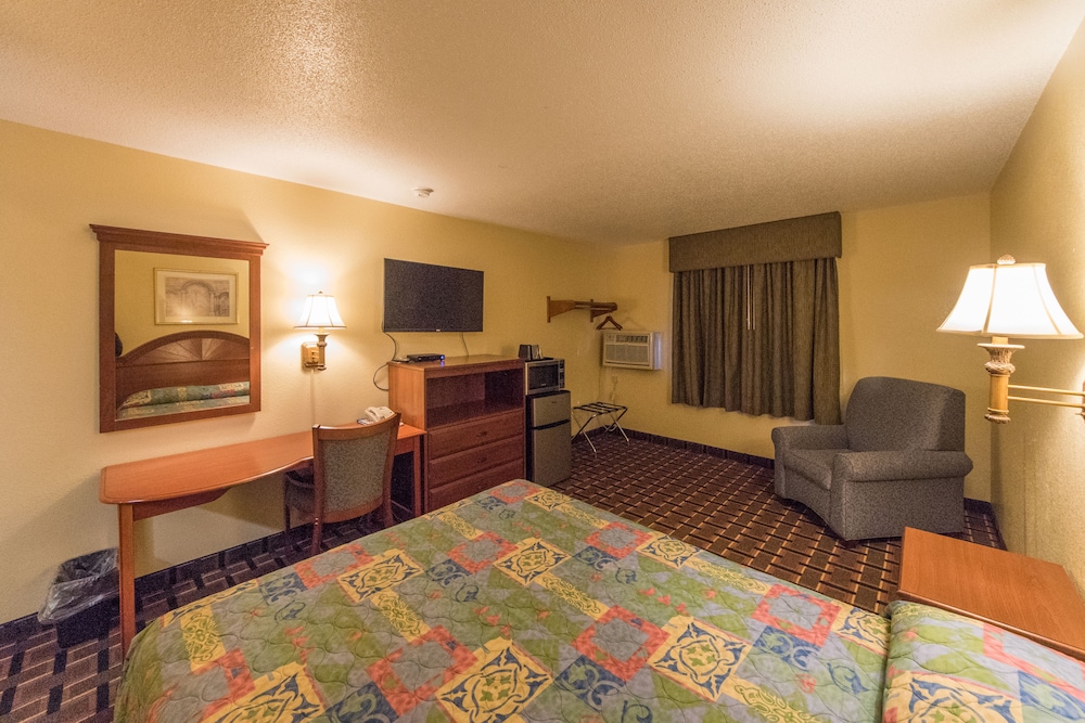 Patuxent Inn 13/25