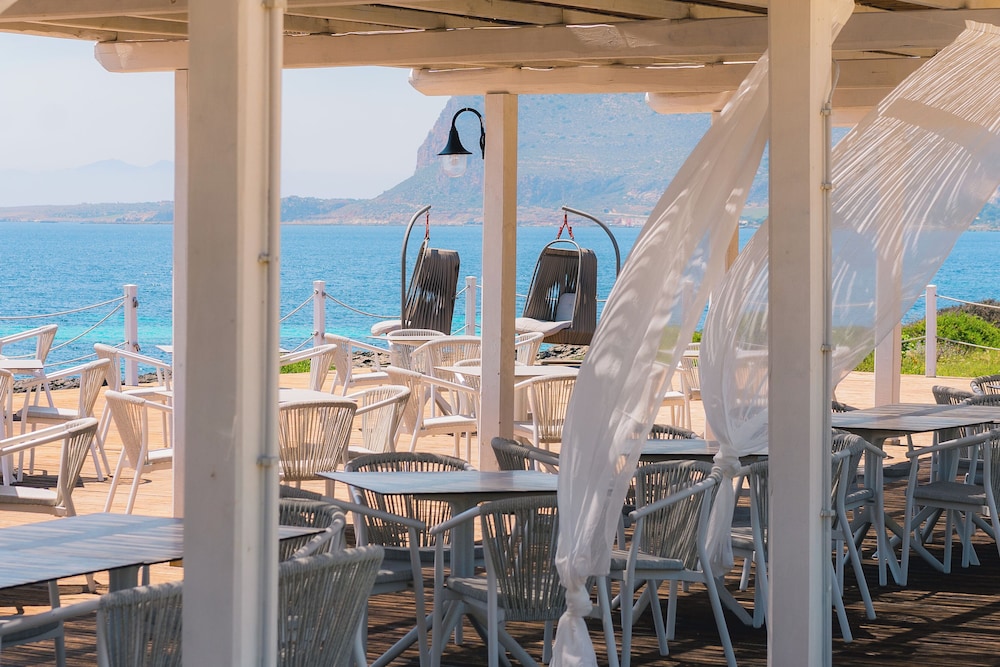 Mangia's Favignana Resort 28/49