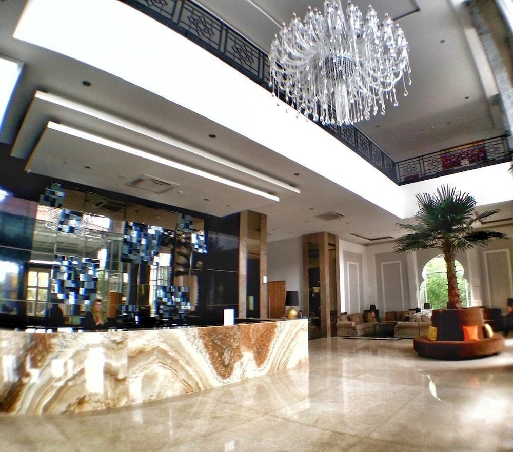 Grand Serela Yogyakarta 3/65
