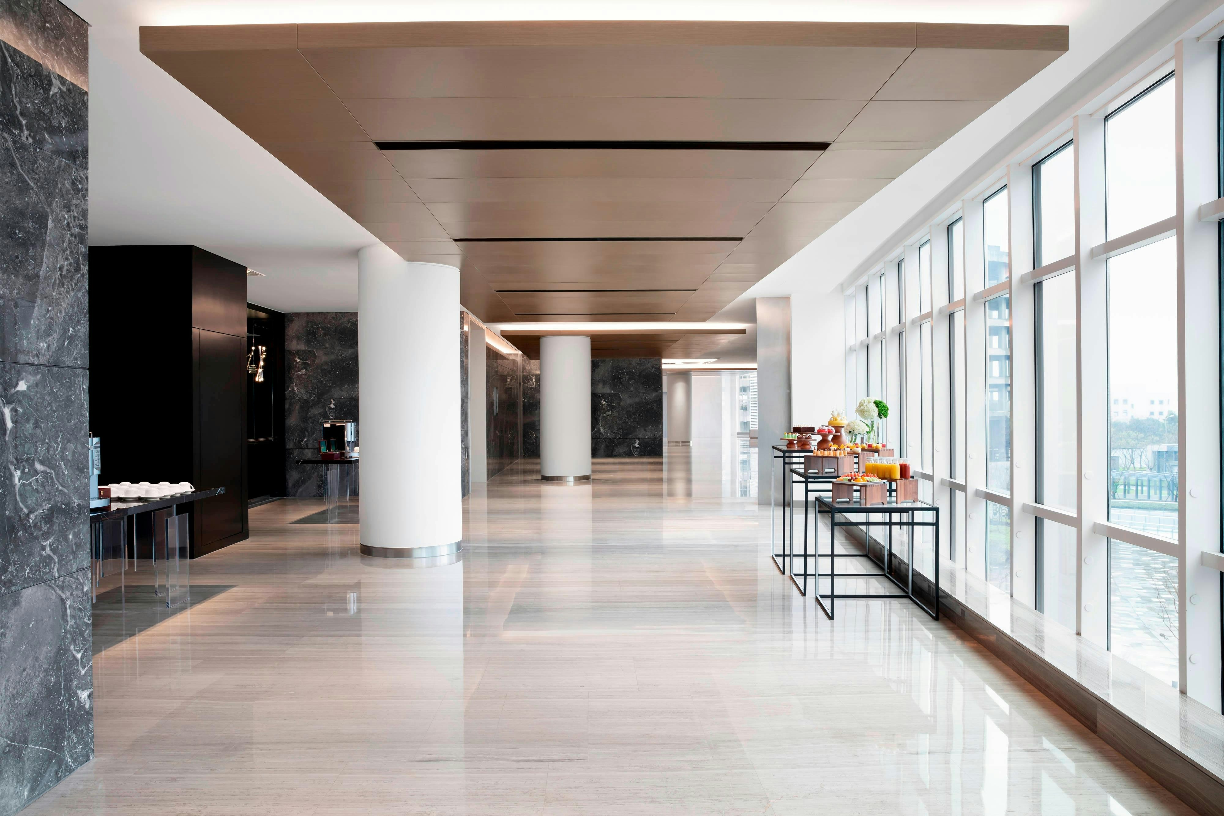 Courtyard By Marriott Shanghai Minhang 4/17
