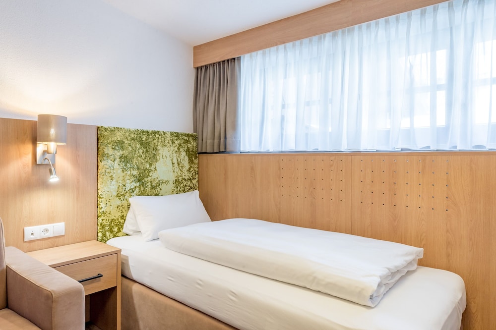 Hotel Tyrol 14/58